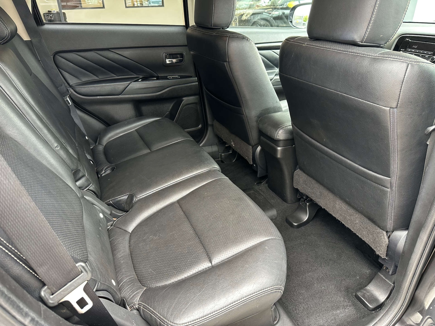 Used Mitsubishi Outlander 2015 for sale - 78124707: Photo 12