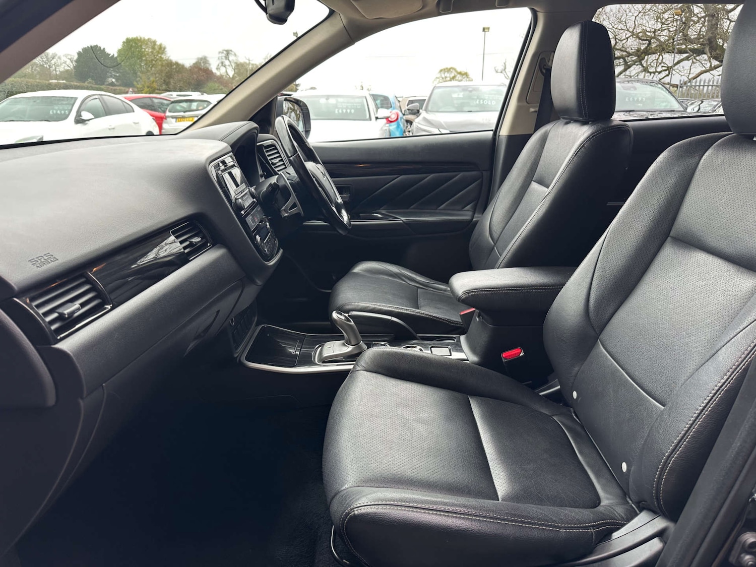 Used Mitsubishi Outlander 2015 for sale - 78124707: Photo 19