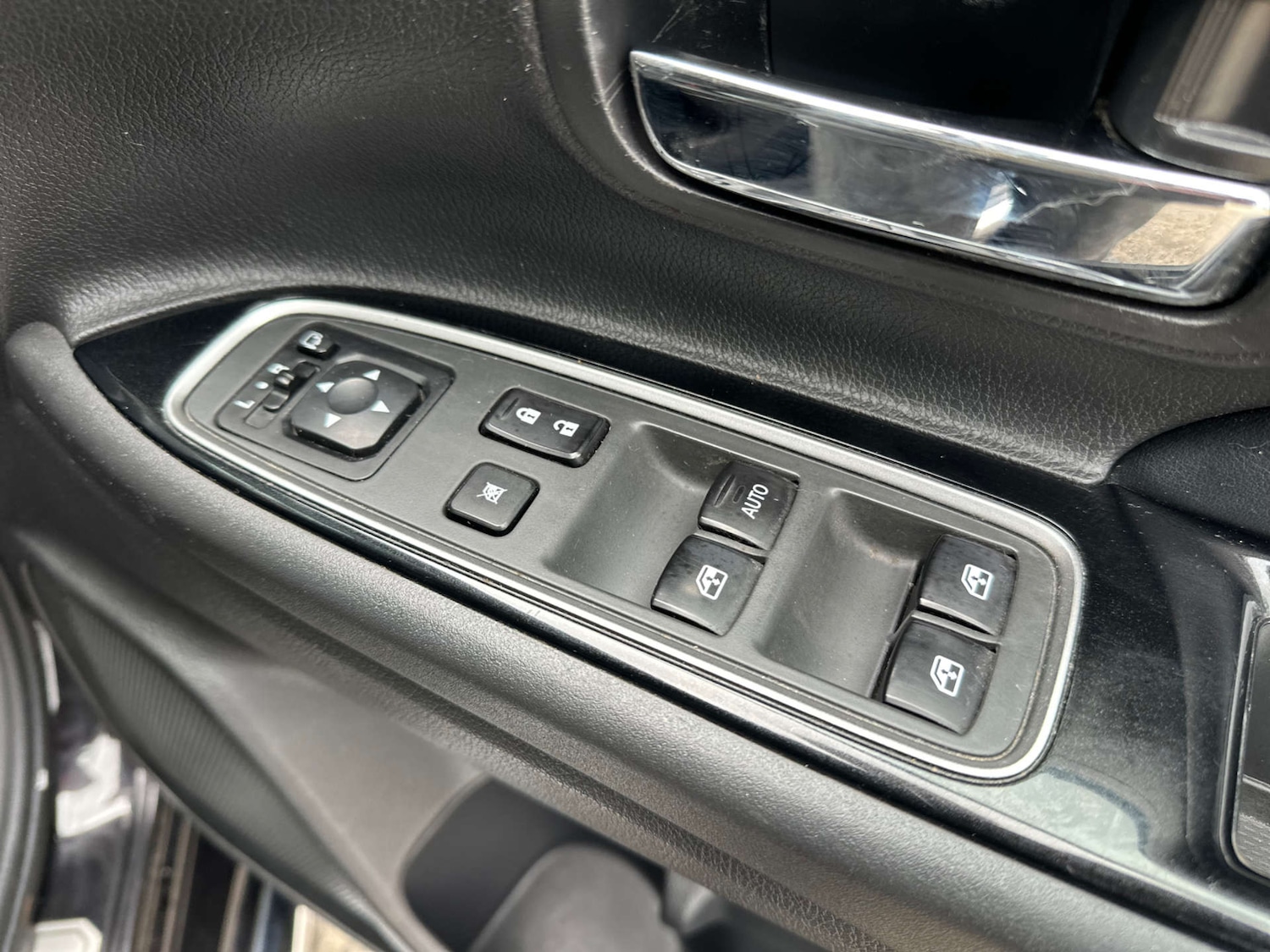 Used Mitsubishi Outlander 2015 for sale - 78124707: Photo 20