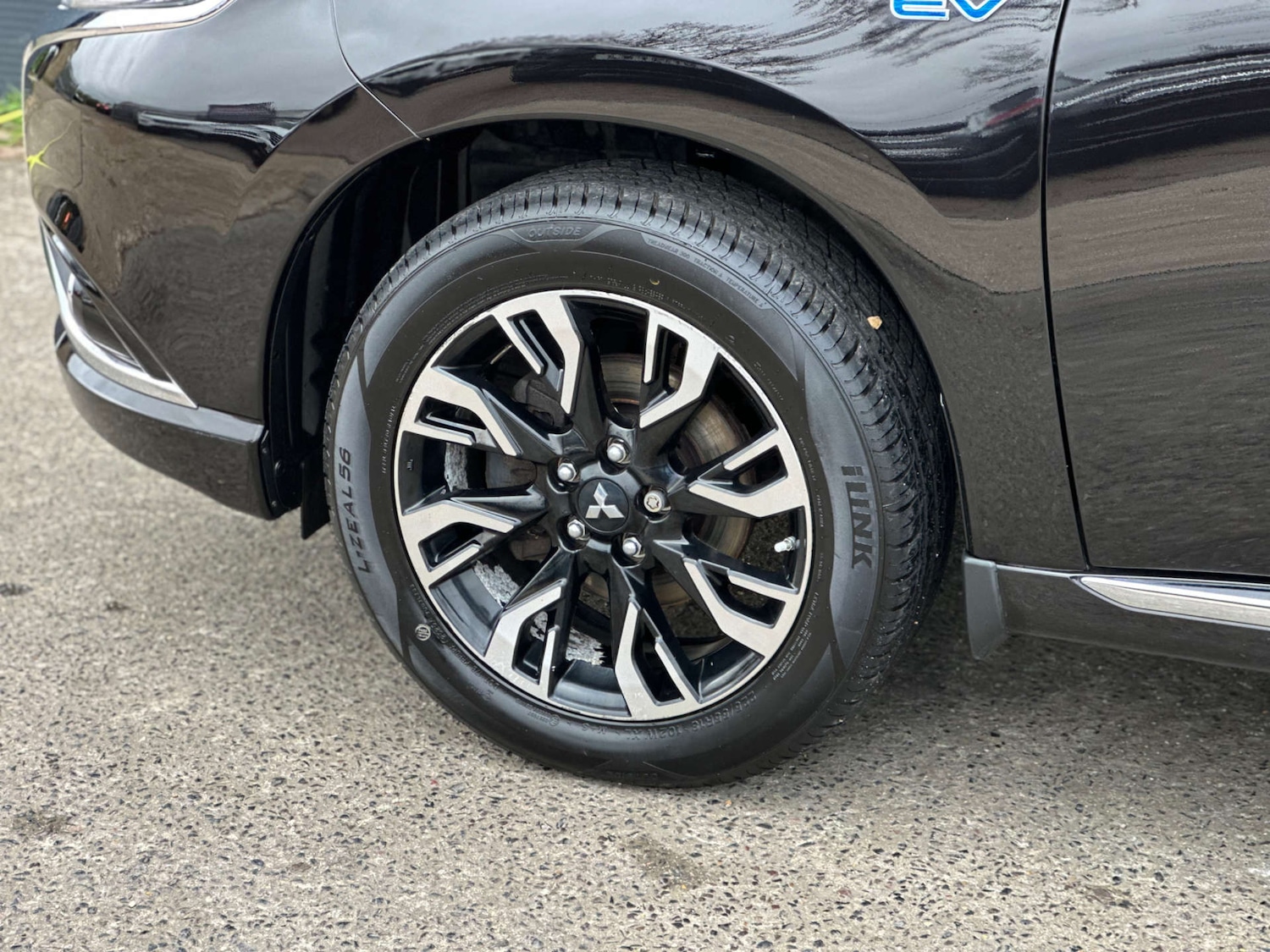 Used Mitsubishi Outlander 2015 for sale - 78124707: Photo 23