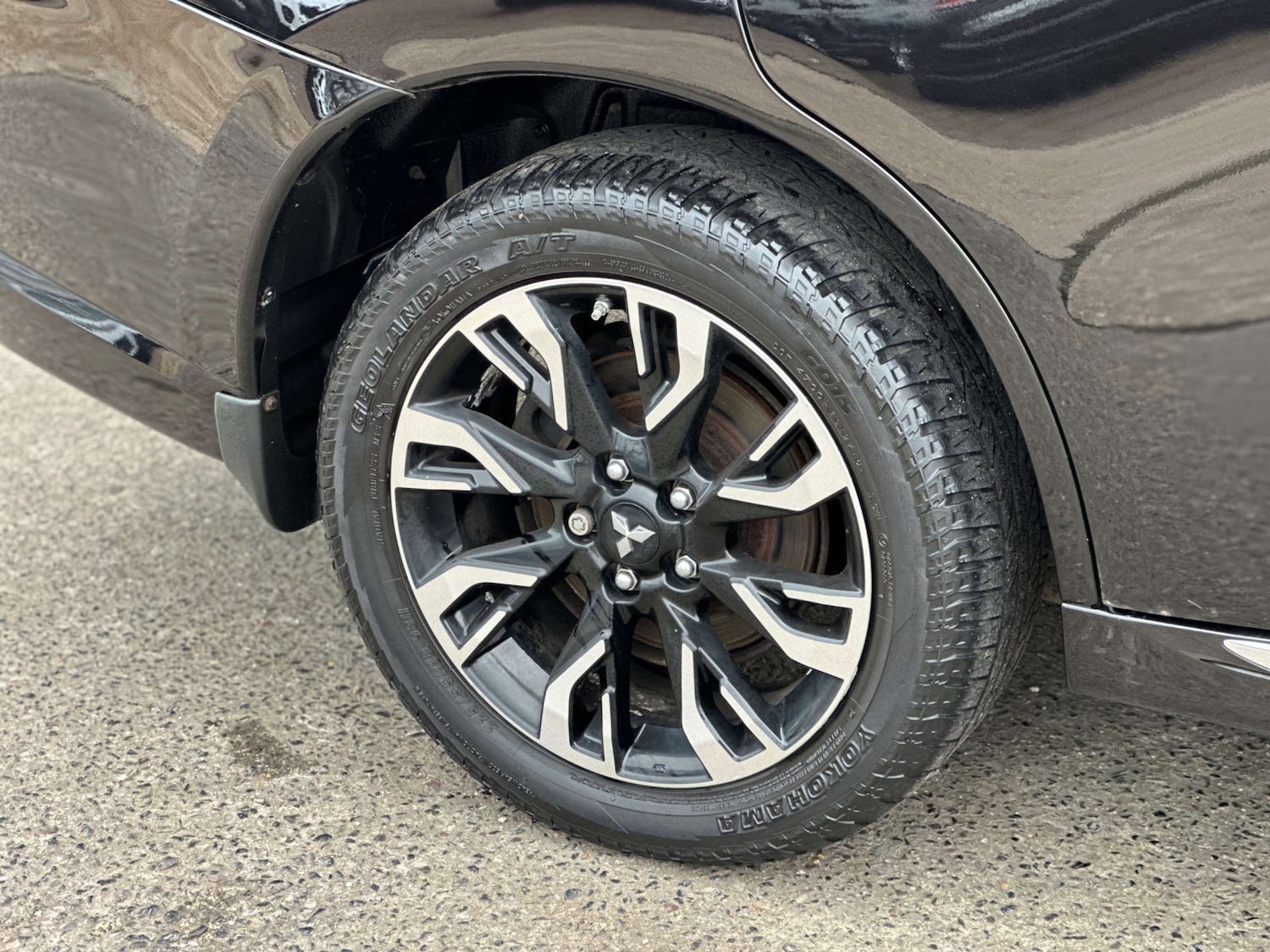 Used Mitsubishi Outlander 2015 for sale - 78124707: Photo 25