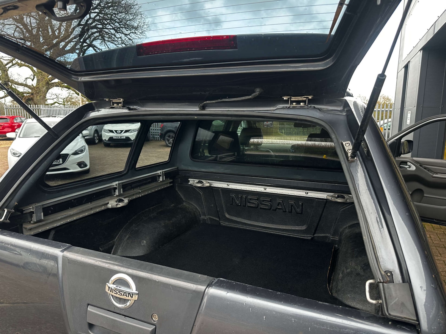 Used Nissan Navara 2014 for sale - 77492497: Photo 19