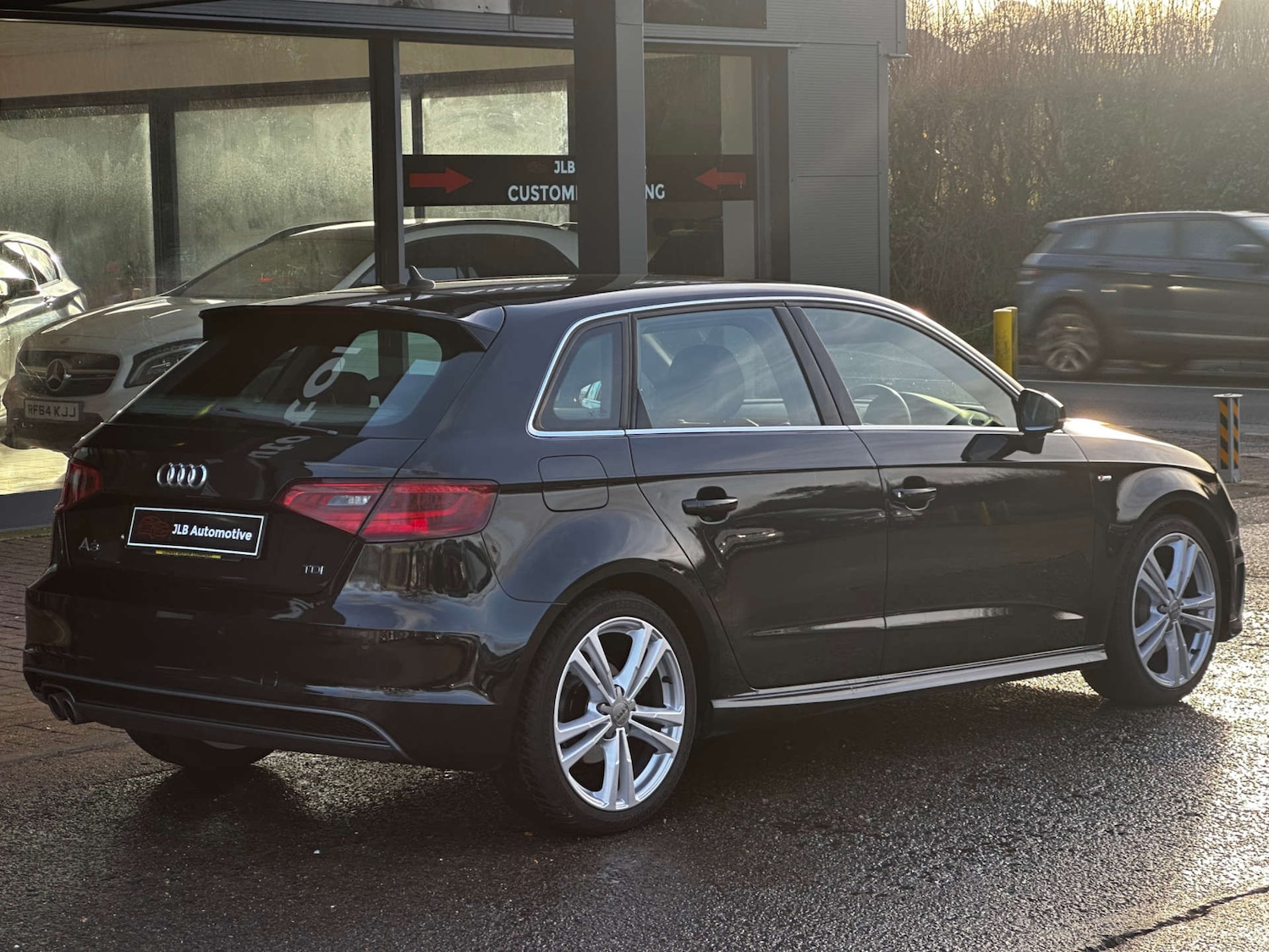 Used Audi A3 2014 for sale - 77022322: Photo 10