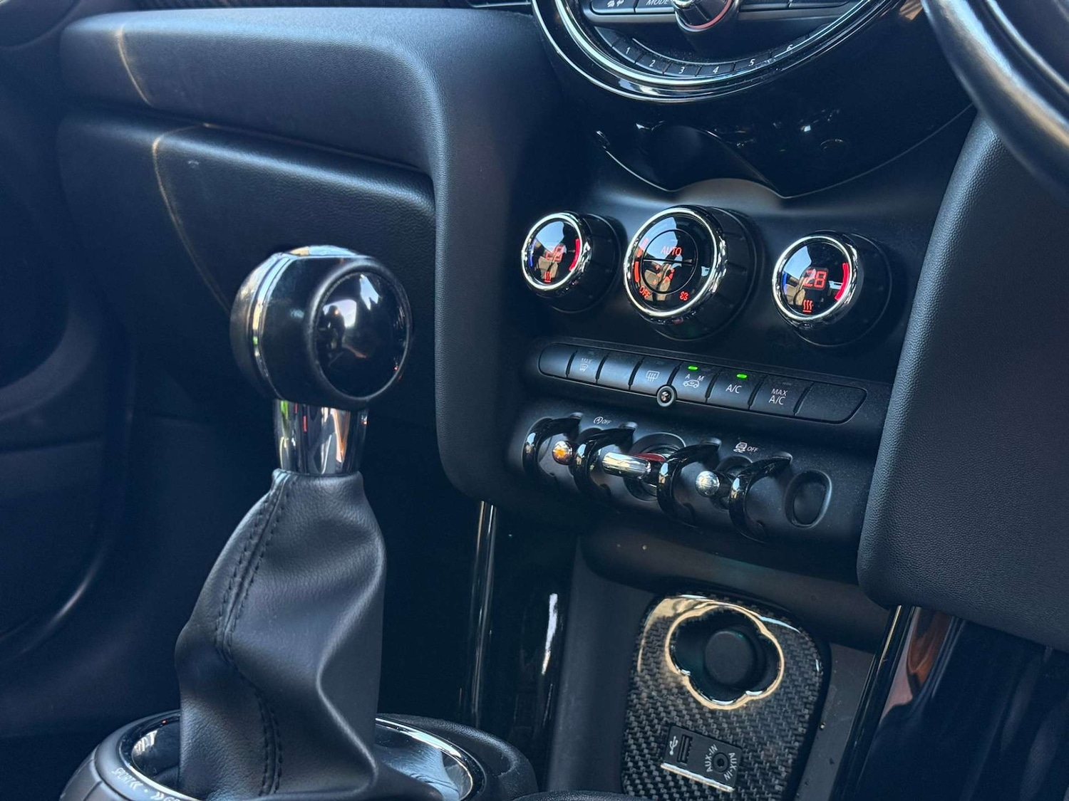 Used MINI Hatch 2015 for sale - 76696667: Photo 17