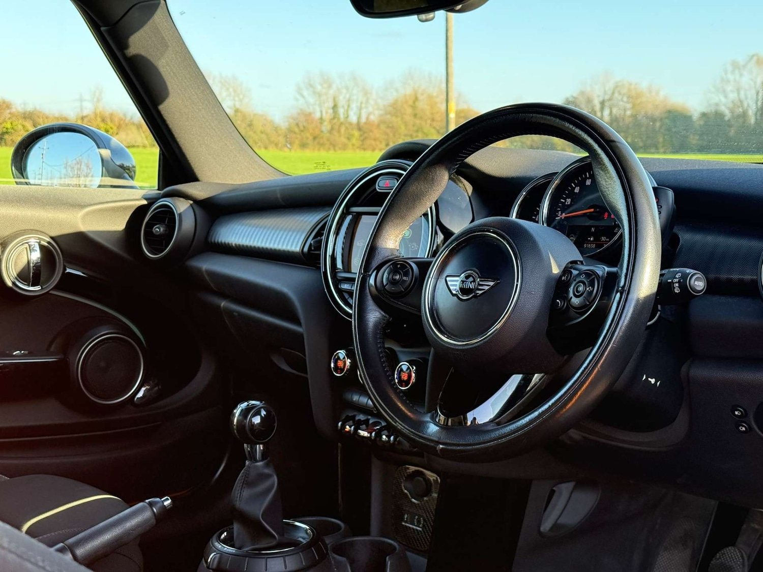 Used MINI Hatch 2015 for sale - 76696667: Photo 3