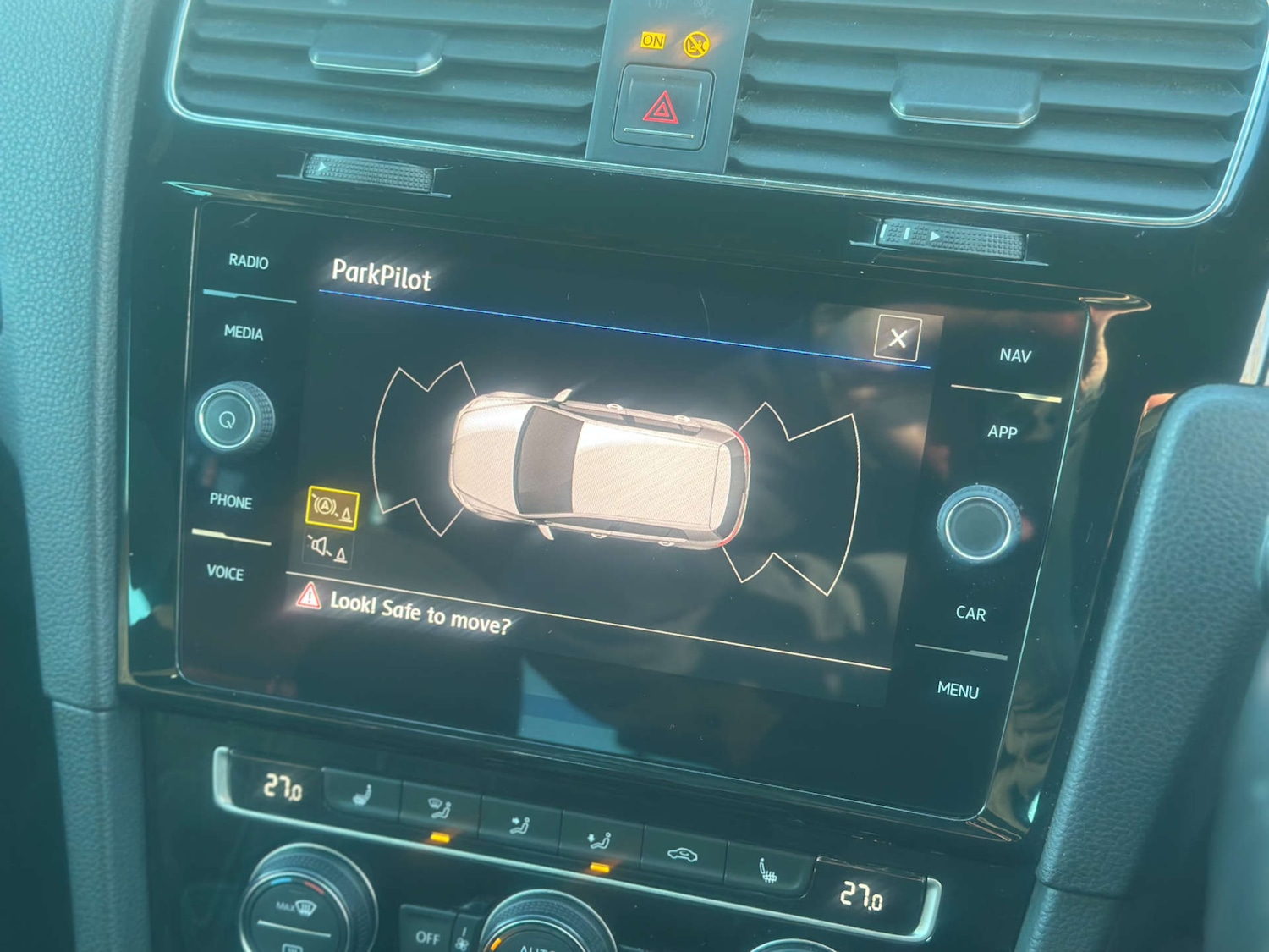 Used Volkswagen Golf 2017 for sale - 76696668: Photo 19