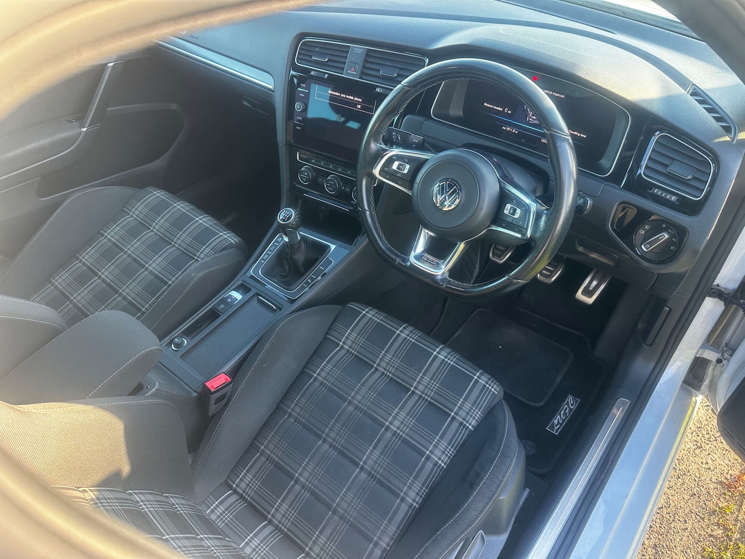 Used Volkswagen Golf 2017 for sale - 76696668: Photo 3