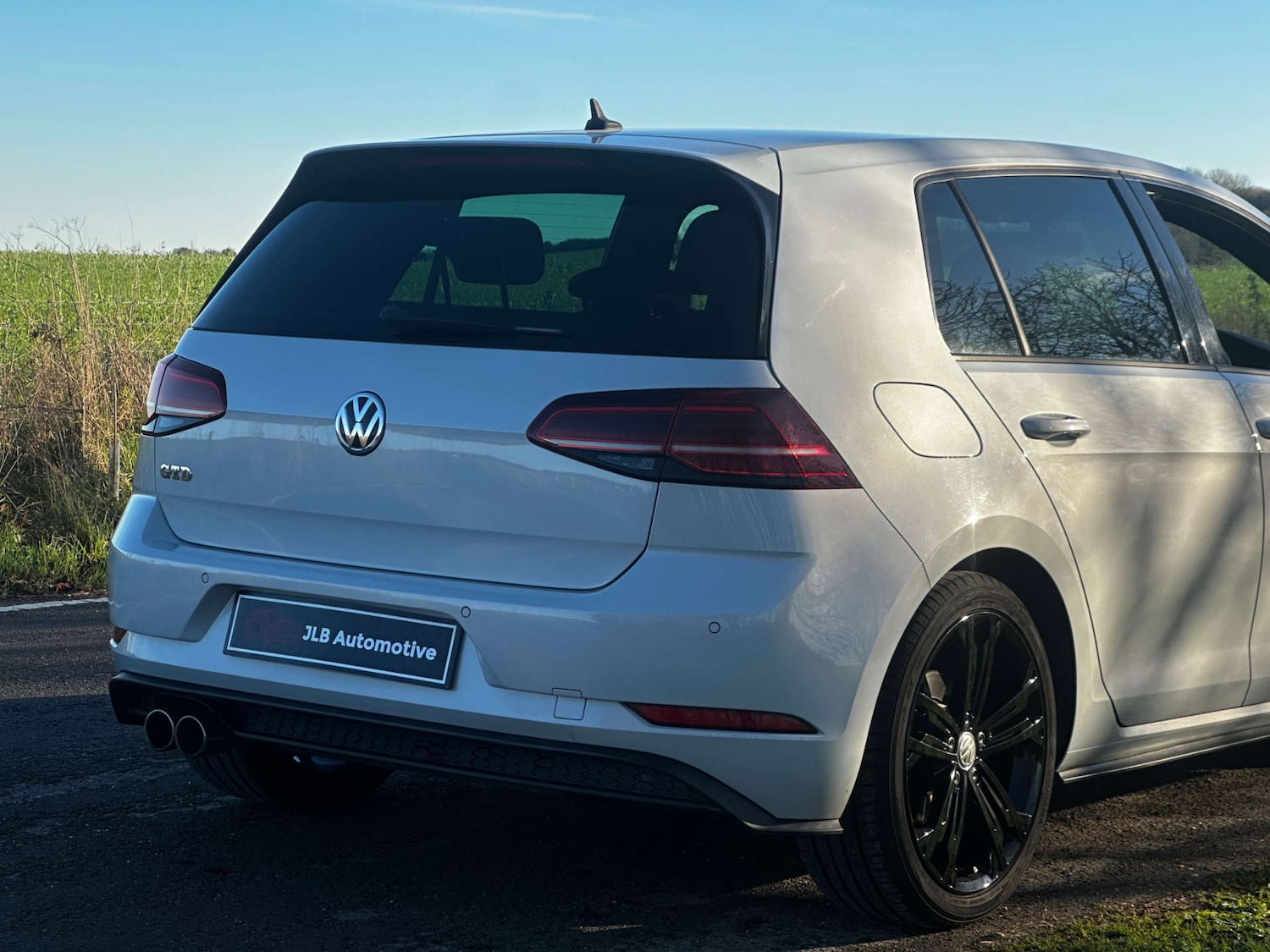 Used Volkswagen Golf 2017 for sale - 76696668: Photo 5