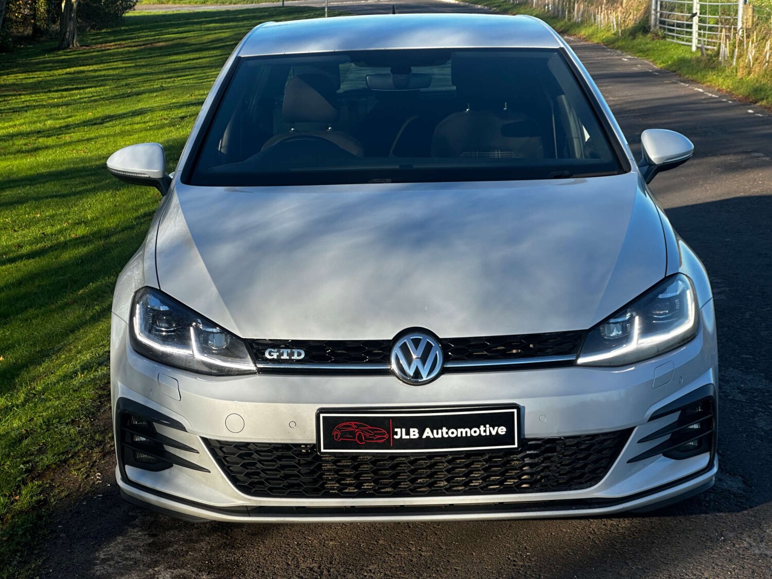 Used Volkswagen Golf 2017 for sale - 76696668: Photo 6