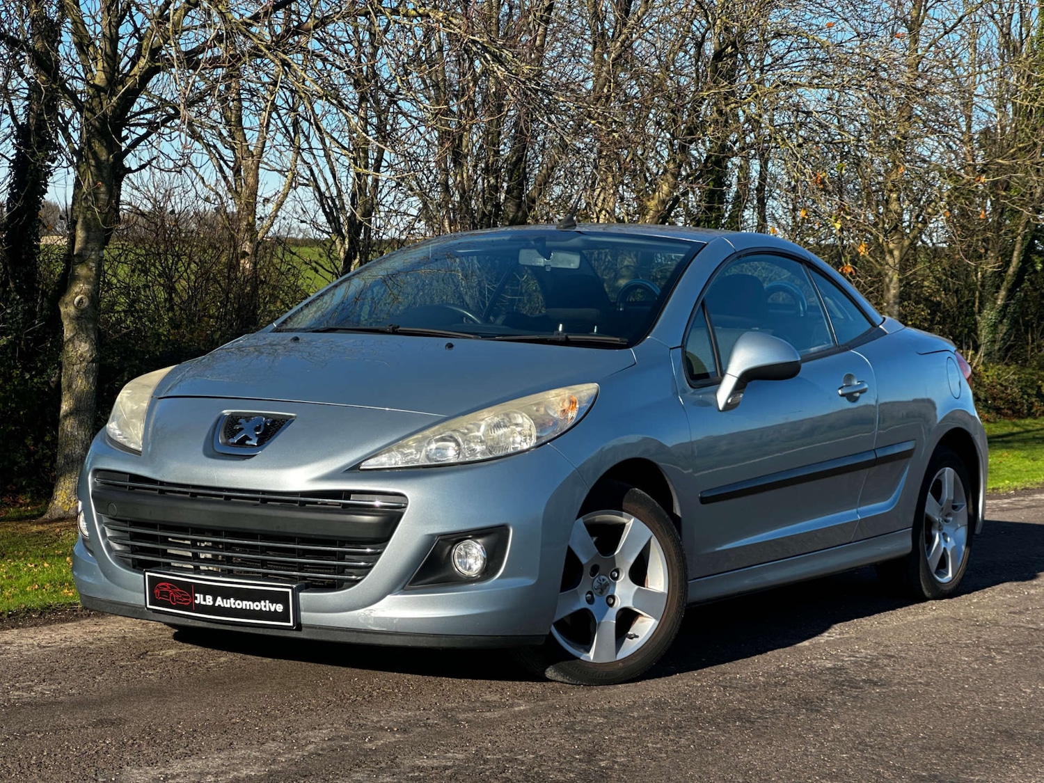 Used Peugeot 207 2011 for sale - 77428232: Photo 15