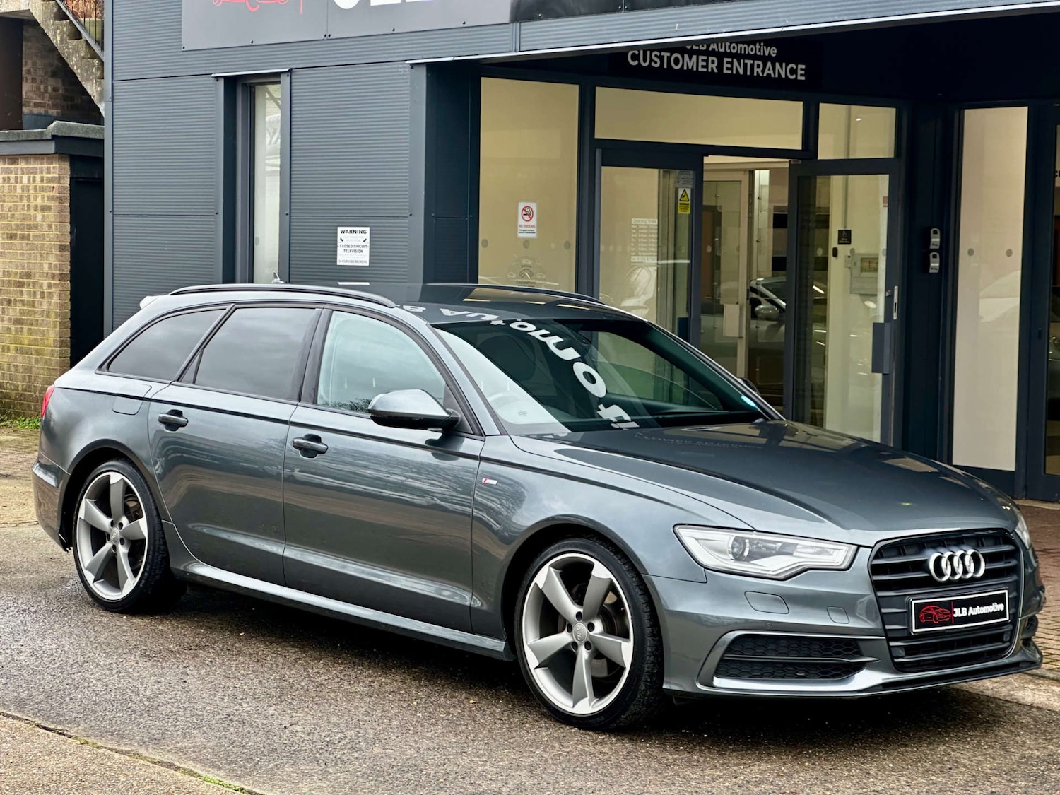 Used Audi A6 2013 for sale - 77329456: Photo 2