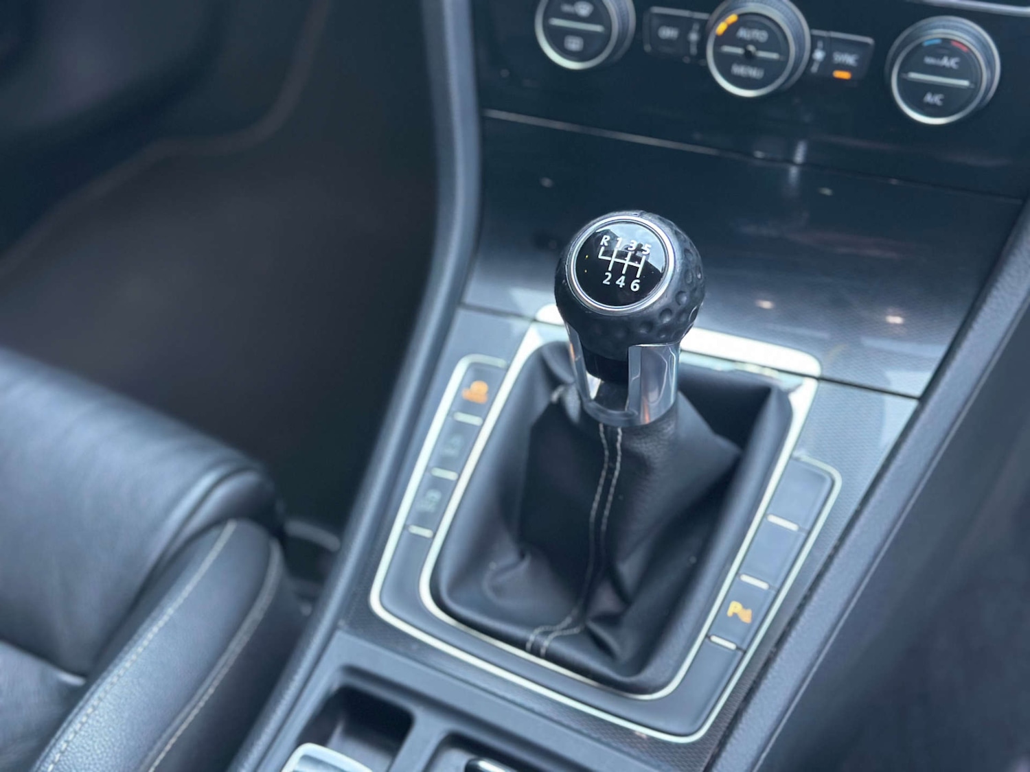 Used Volkswagen Golf 2014 for sale - 77173424: Photo 17