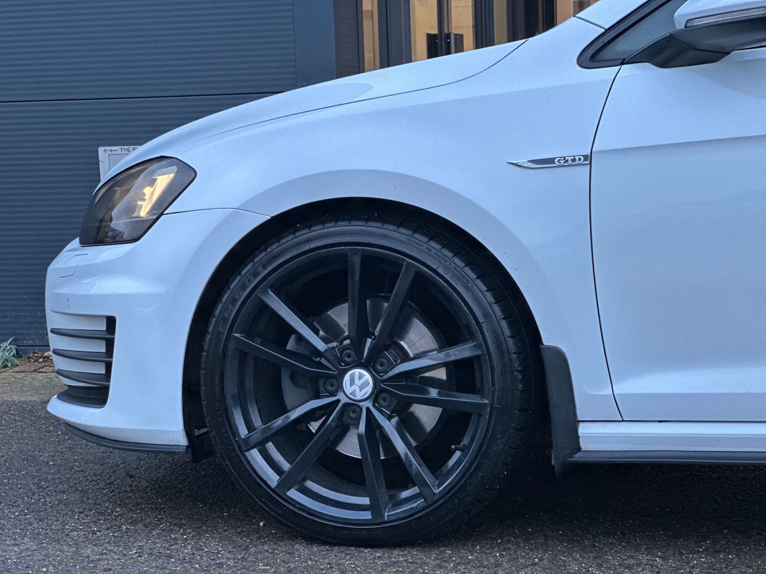 Used Volkswagen Golf 2014 for sale - 77173424: Photo 23