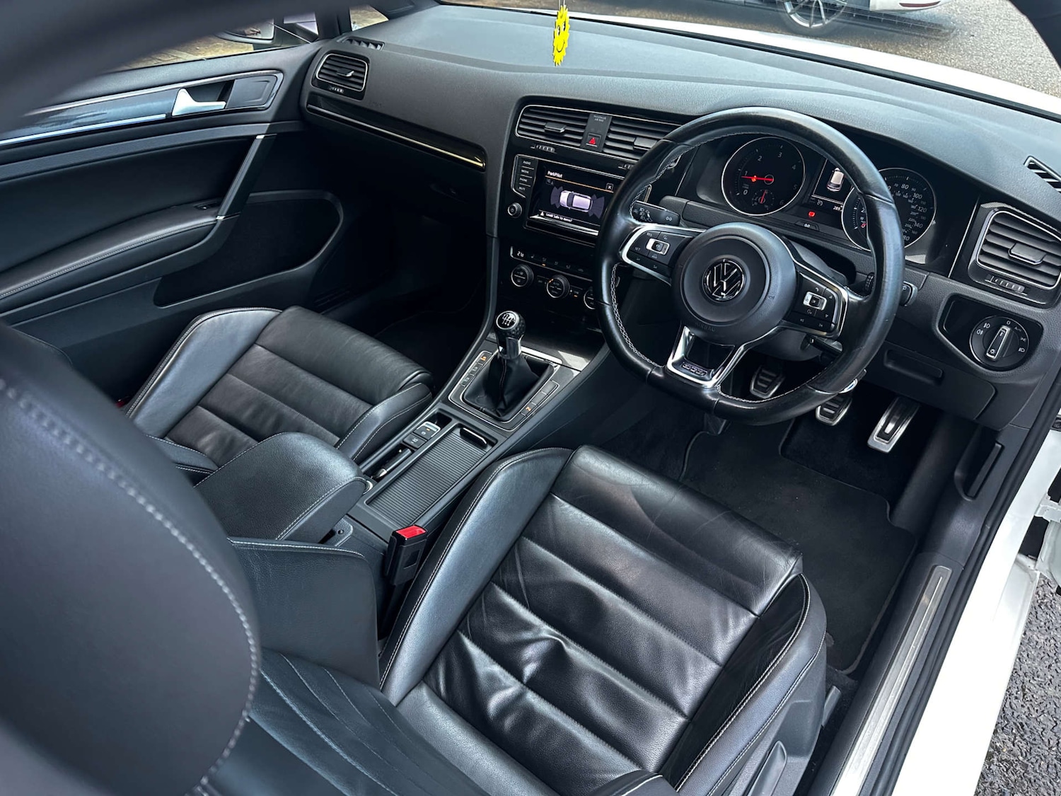 Used Volkswagen Golf 2014 for sale - 77173424: Photo 9