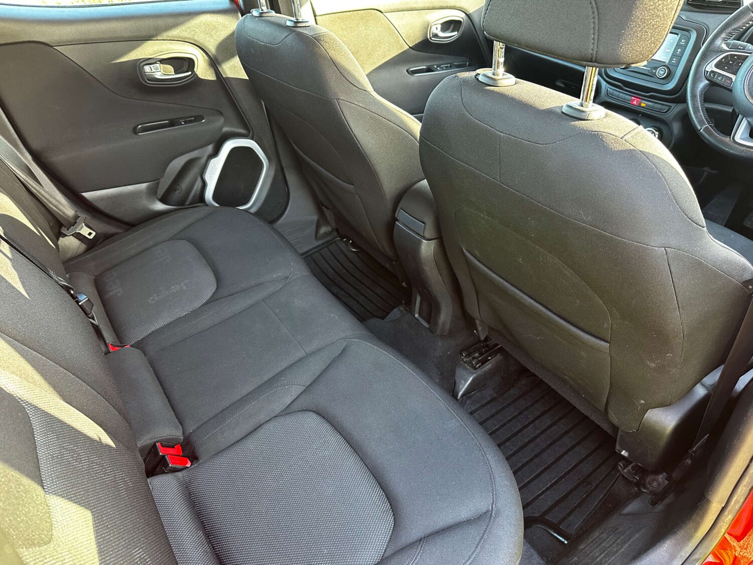 Used Jeep Renegade 2016 for sale - 76696664: Photo 22