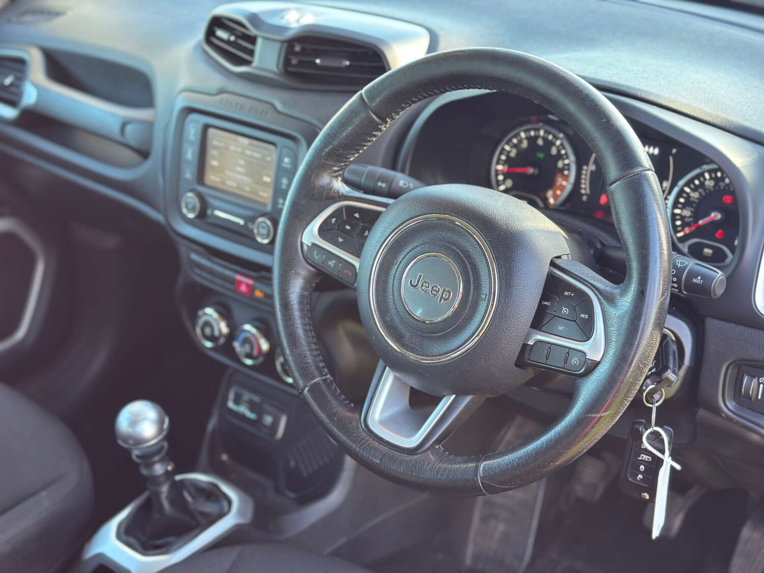 Used Jeep Renegade 2016 for sale - 76696664: Photo 23