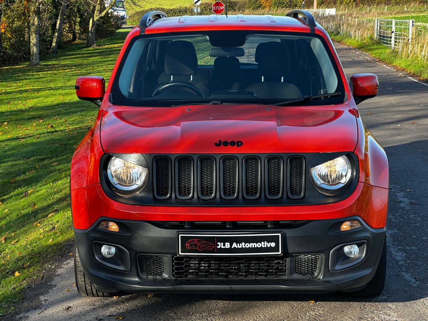 Used Jeep Renegade 2016 for sale - 76696664: Photo 5