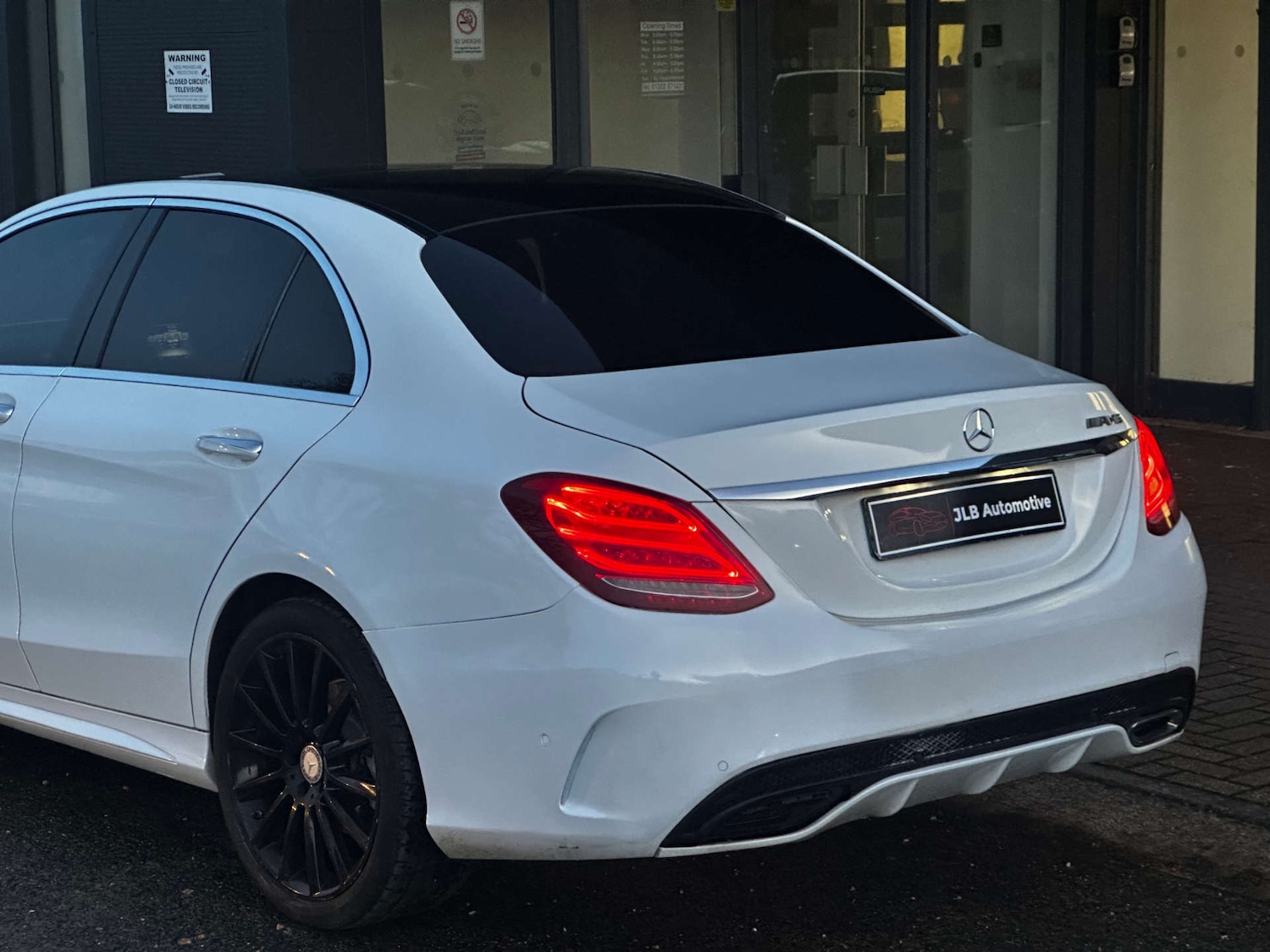 Used Mercedes-Benz C Class 2014 for sale - 76830126: Photo 6