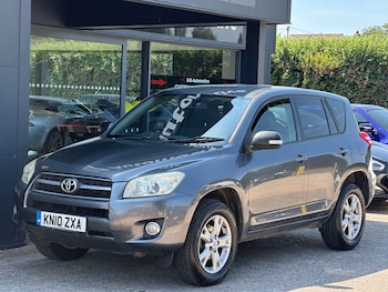 Used Toyota RAV4 2010 for sale - 79027240: Photo