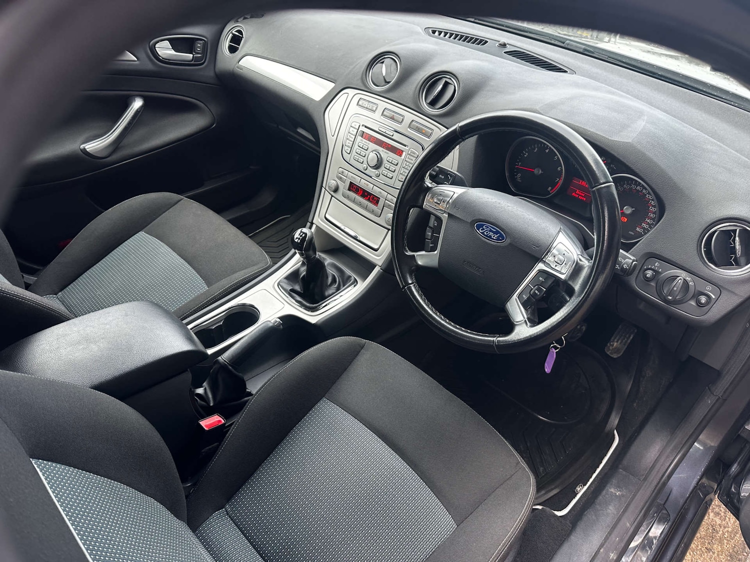 Used Ford Mondeo 2010 for sale - 77529399: Photo 3