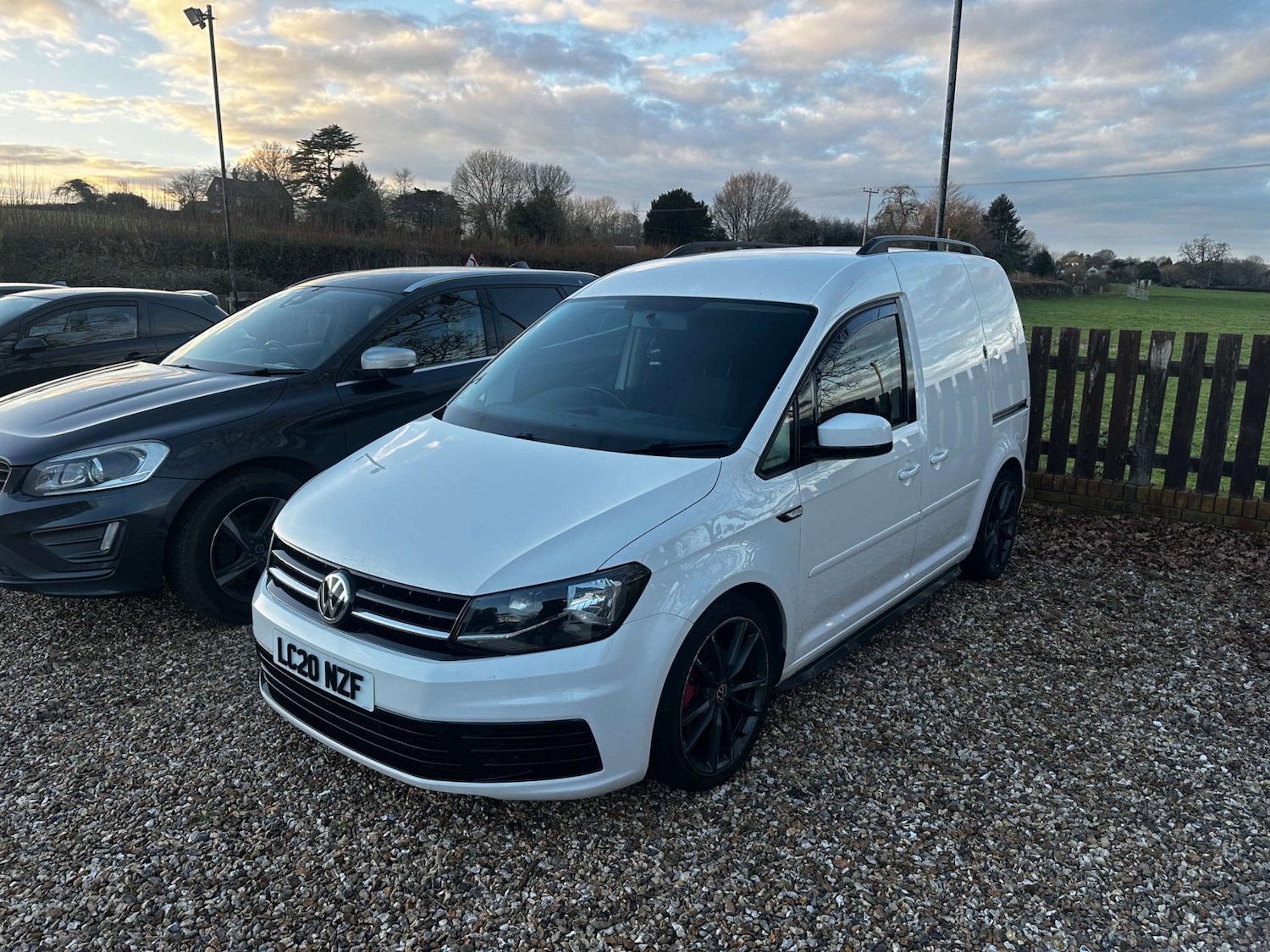 Used Volkswagen Caddy 2020 for sale - 77121305: Photo 1