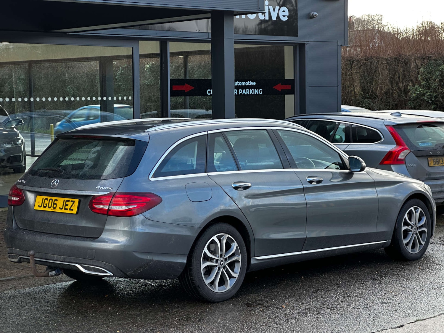 Used Mercedes-Benz C Class 2018 for sale - 77470115: Photo 3