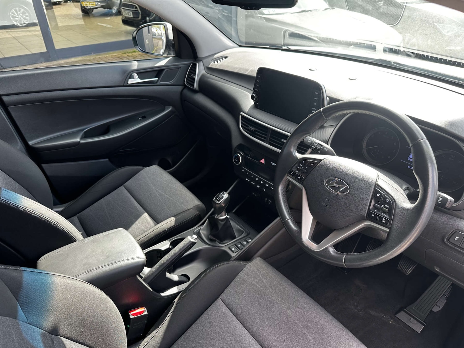 Used Hyundai TUCSON 2018 for sale - 77946367: Photo 3