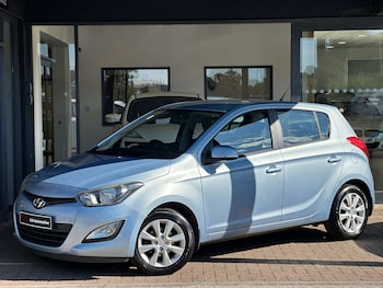 Used Hyundai i20 2014 for sale - 79559642: Photo