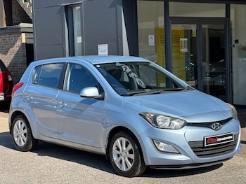Used Hyundai i20 2014 for sale - 79559642: Photo