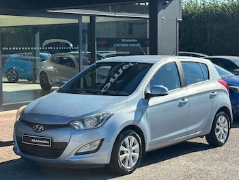 Used Hyundai i20 2014 for sale - 79559642: Photo