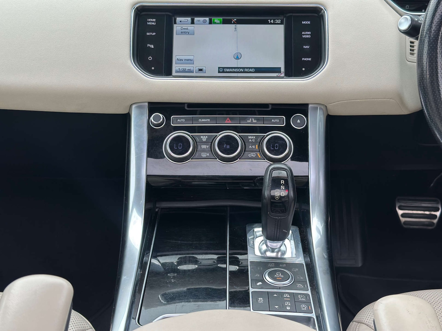 Used Land Rover Range Rover Sport 2014 for sale - 76696654: Photo 13