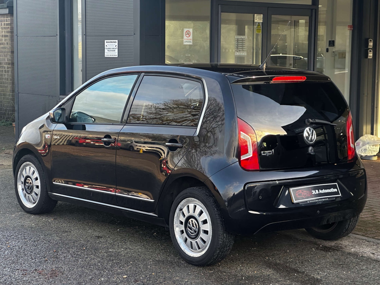 Used Volkswagen up! 2013 for sale - 76942848: Photo 10