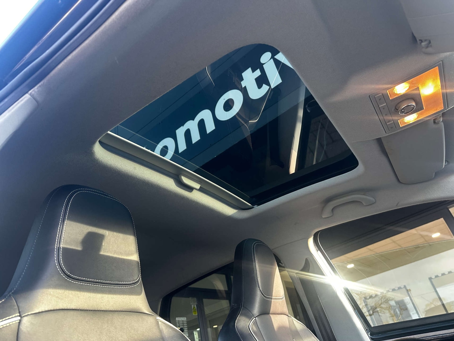 Used Volkswagen up! 2013 for sale - 76942848: Photo 17