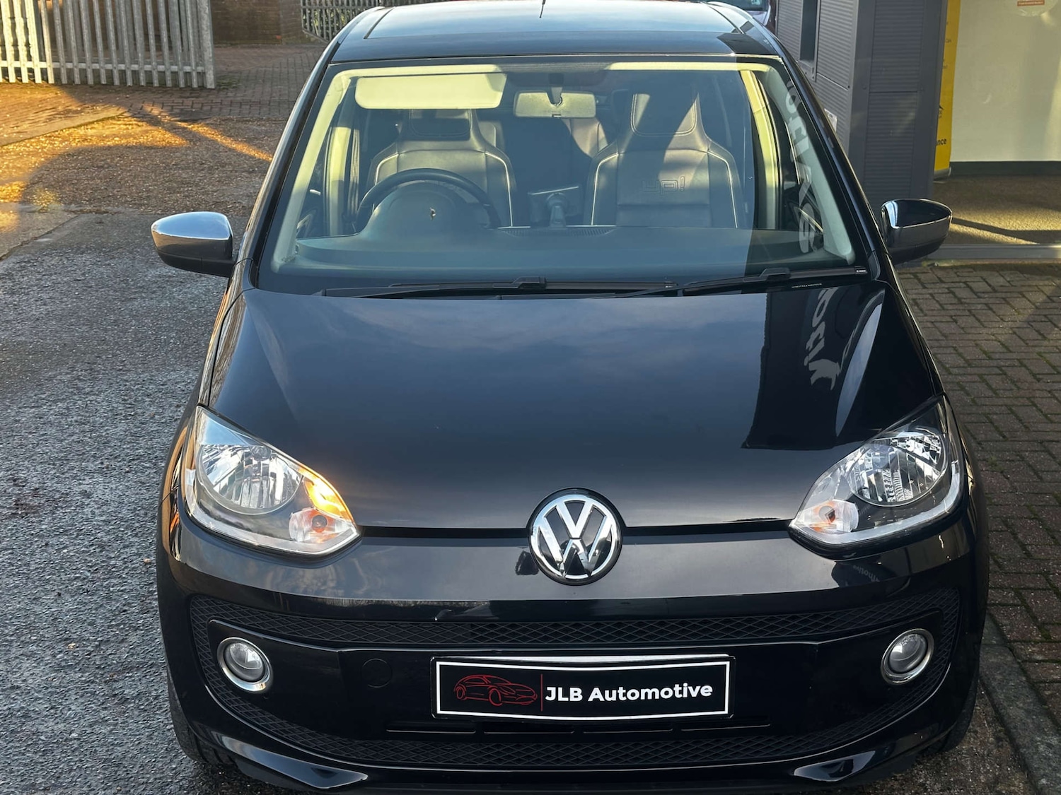 Used Volkswagen up! 2013 for sale - 76942848: Photo 6