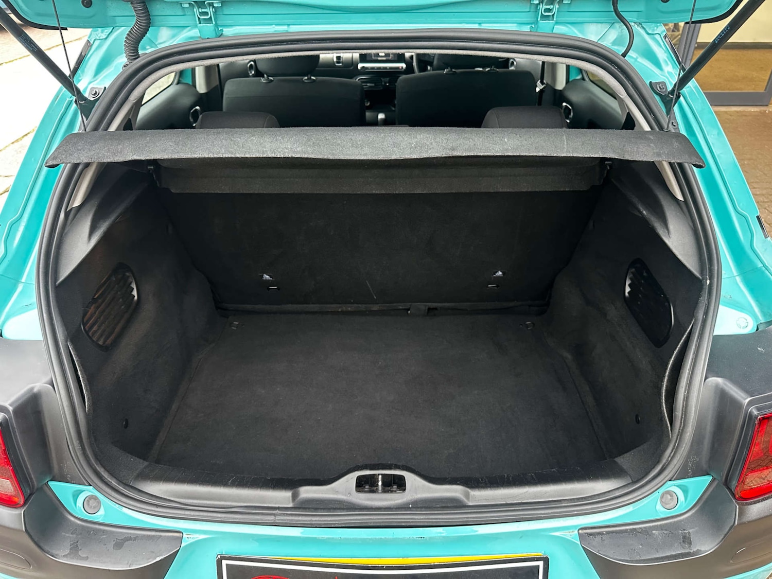 Used Citroen C4 Cactus 2016 for sale - 77736111: Photo 18