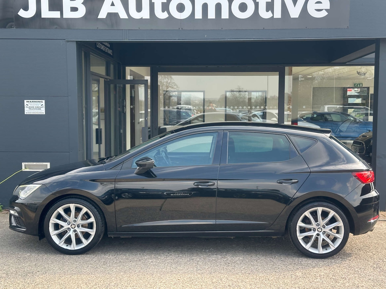Used SEAT Leon 2017 for sale - 77998571: Photo 5