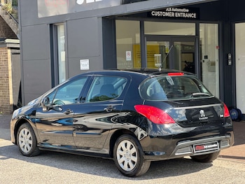 Used Peugeot 308 2013 for sale - 79559661: Photo