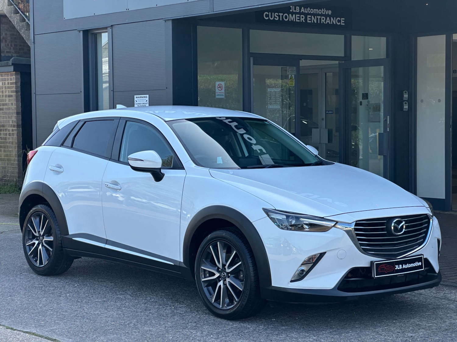 Used Mazda CX-3 2018 for sale - 78162712: Photo 2