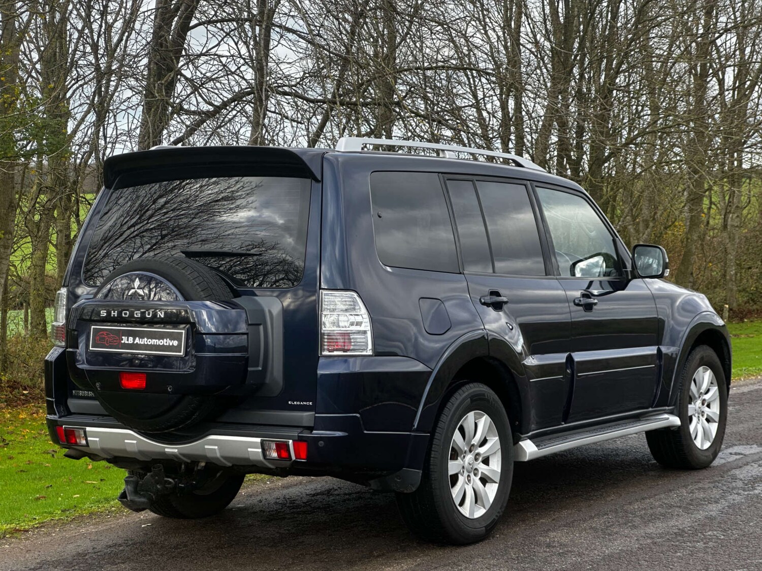 Used Mitsubishi Shogun 2010 for sale - 76696666: Photo 24