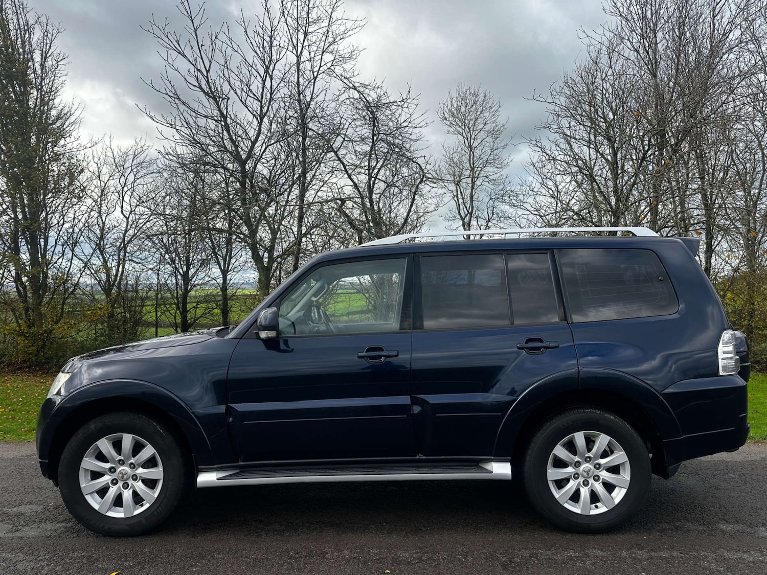 Used Mitsubishi Shogun 2010 for sale - 76696666: Photo 5