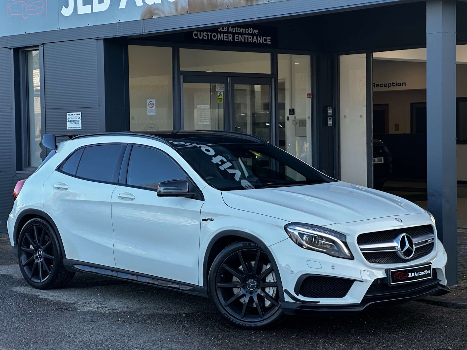 Used Mercedes-Benz GLA 2014 for sale - 77121307: Photo 2