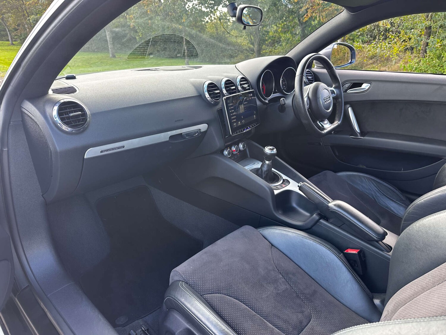 Used Audi TT 2013 for sale - 76696656: Photo 10