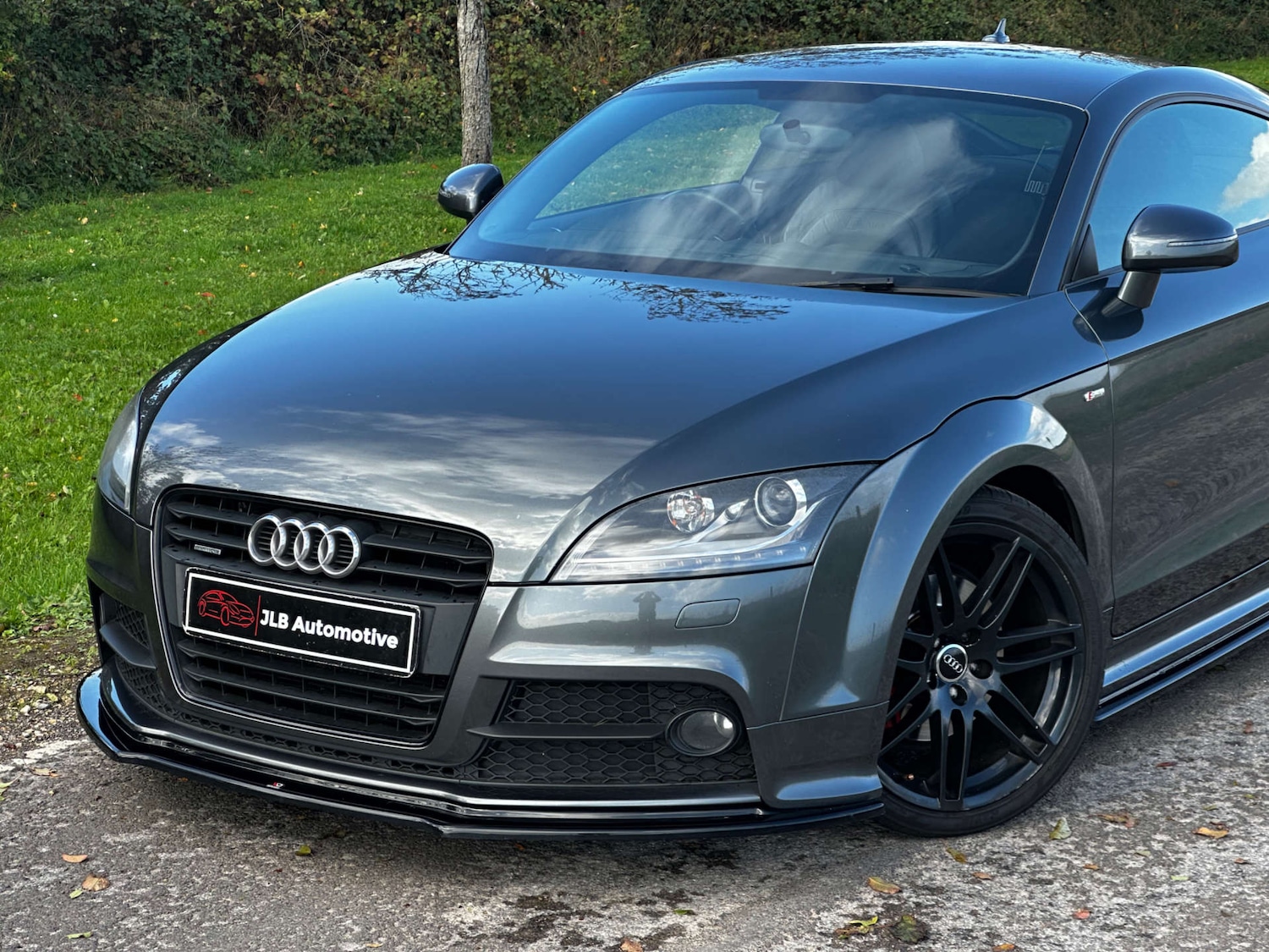 Used Audi TT 2013 for sale - 76696656: Photo 3