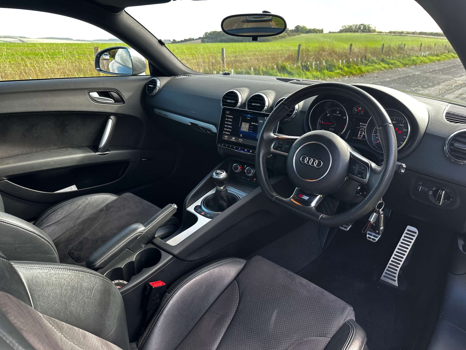 Used Audi TT 2013 for sale - 76696656: Photo 5