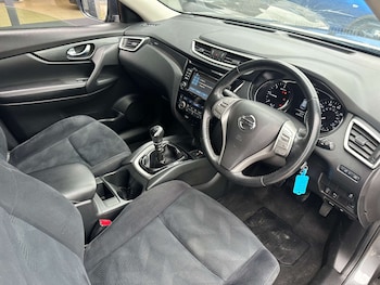 Used Nissan X-Trail 2015 for sale - 78150143: Photo