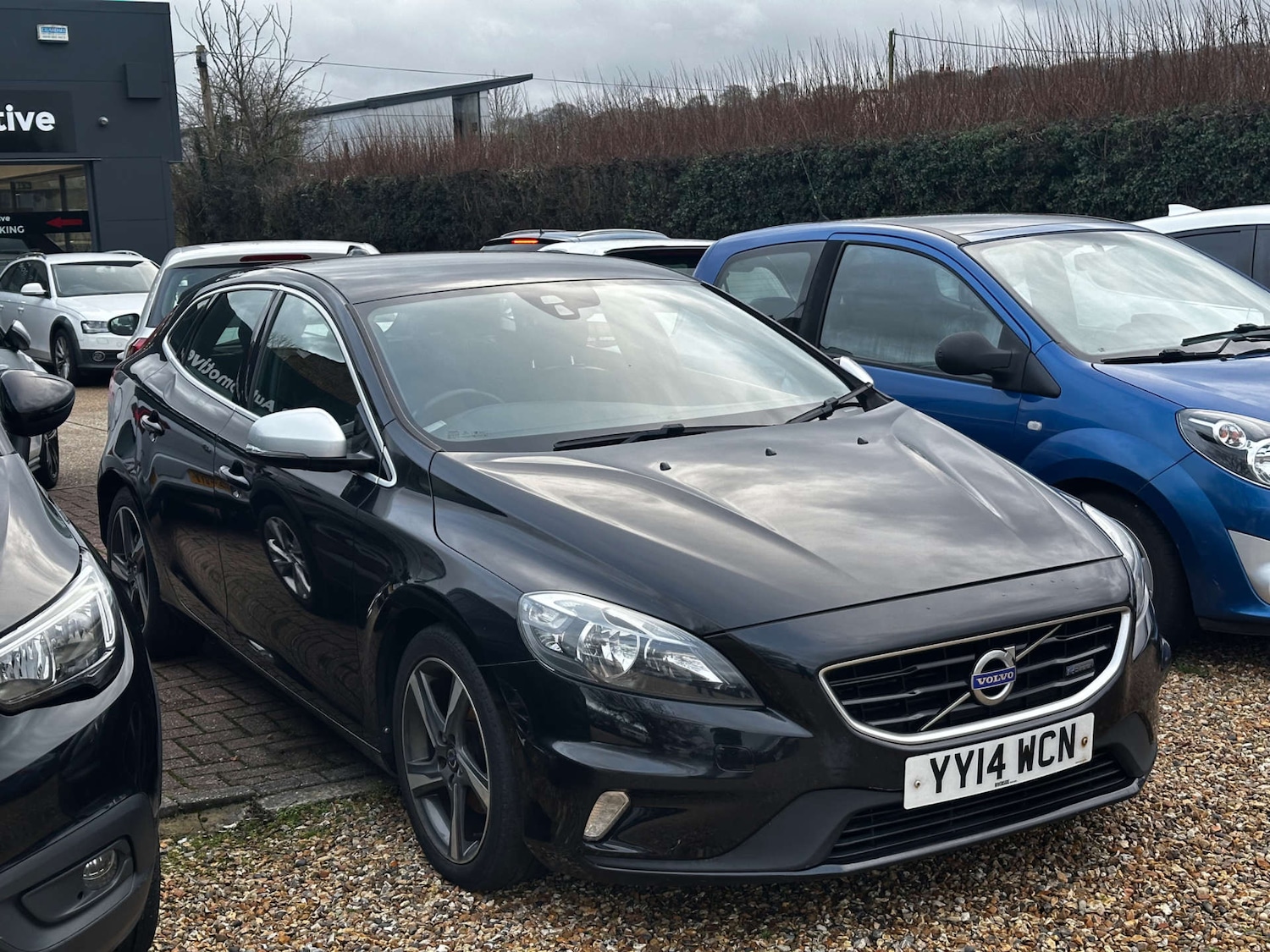 Used Volvo V40 2014 for sale - 77310962: Photo 1