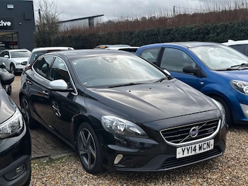 Used Volvo V40 2014 for sale - 77310962: Photo
