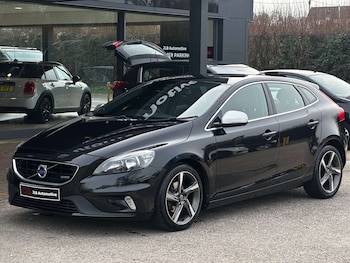 Used Volvo V40 2014 for sale - 77310962: Photo
