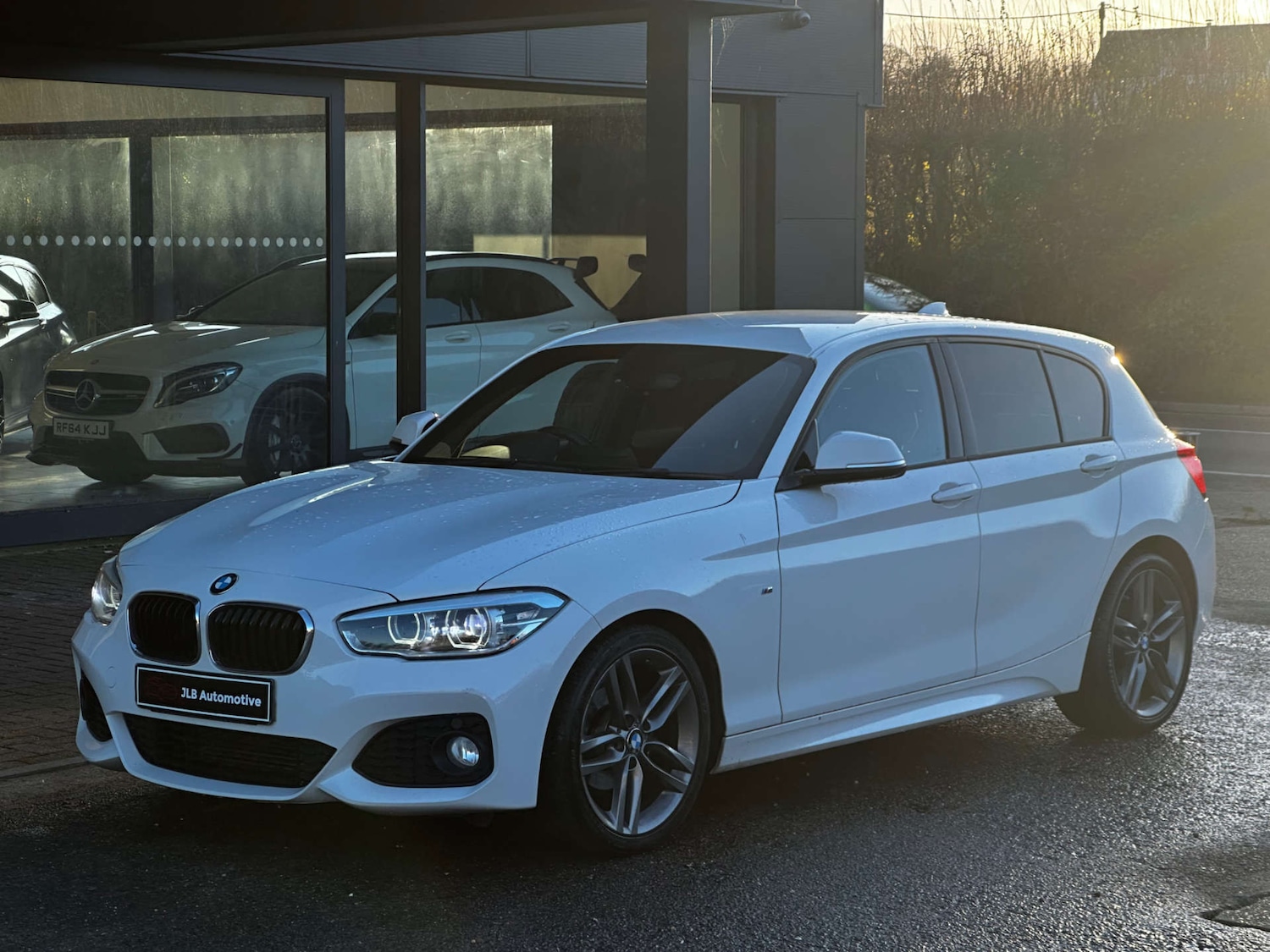 Used BMW 1 Series 2015 for sale - 76830062: Photo 2
