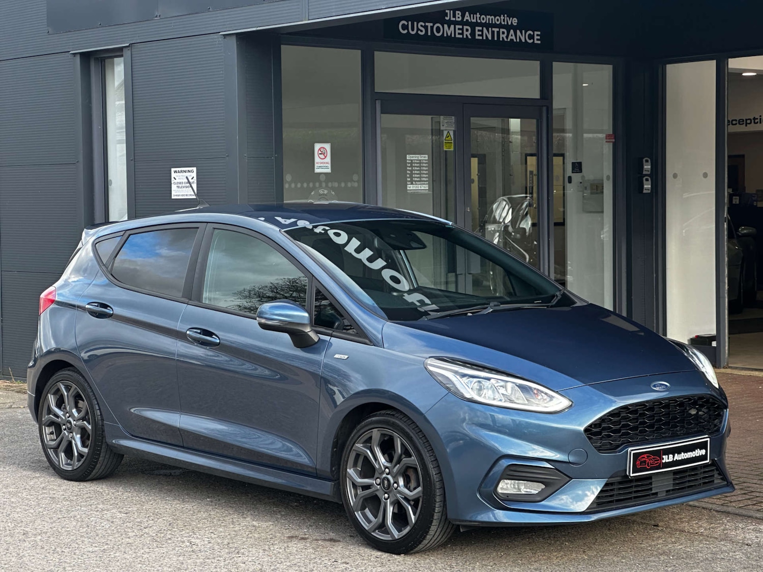 Used Ford Fiesta 2019 for sale - 77826638: Photo 2